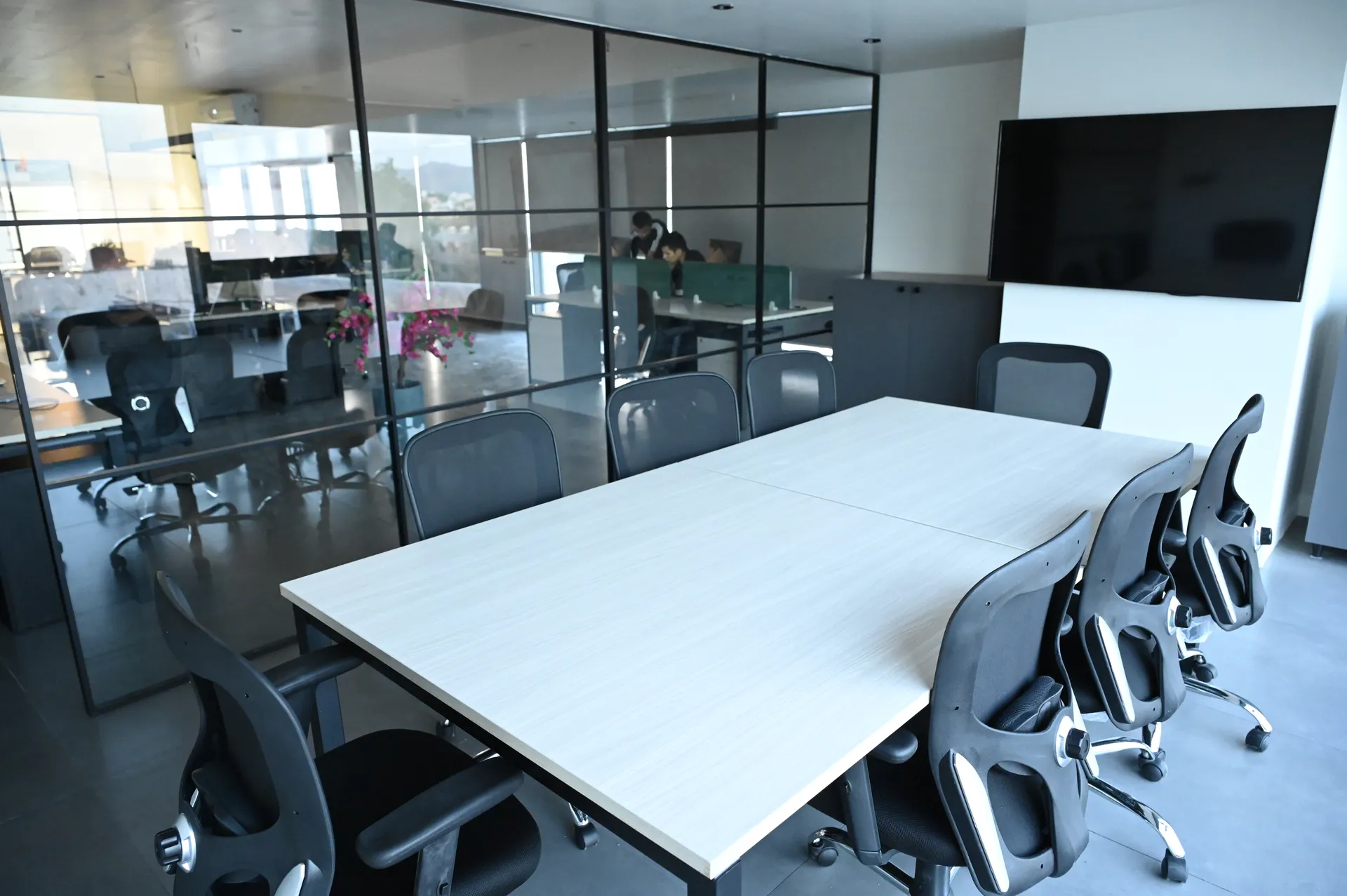International IT Company Office — 05